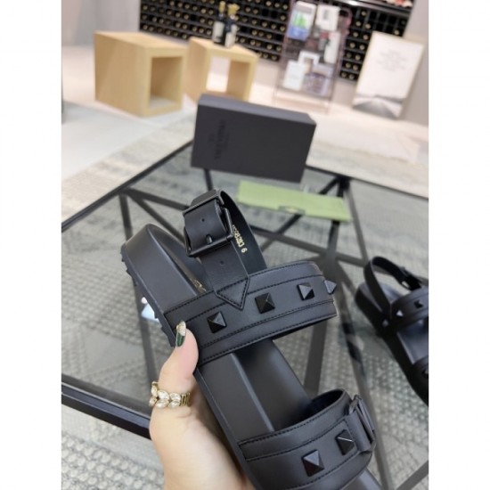 2022SS Trend Fashion Men's Sandals VALENTINO Valentino 2022SS Trend Fashion Men's Sandals VALENTINO Valentino