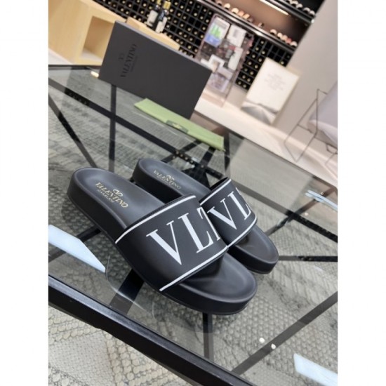 2022SS Cheapest Spring Summer Fashion Men's Slippers VALENTINO Valentino 2022SS Cheapest Spring Summer Fashion Men's Slippers VALENTINO Valentino