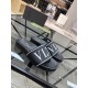 2022SS Cheapest Spring Summer Fashion Men's Slippers VALENTINO Valentino 2022SS Cheapest Spring Summer Fashion Men's Slippers VALENTINO Valentino