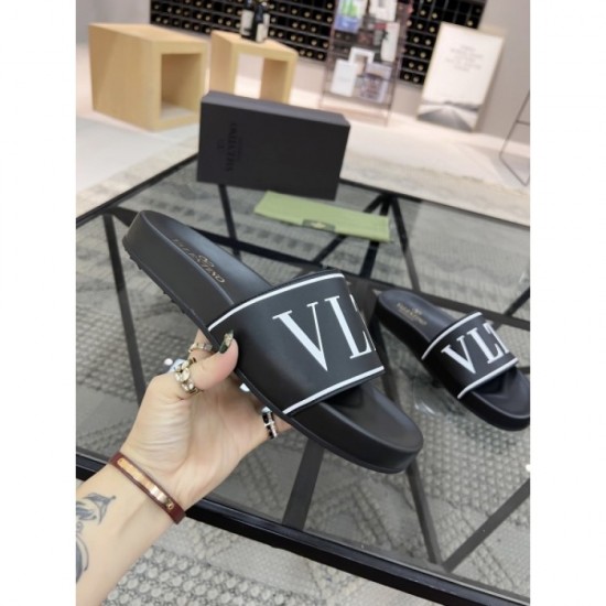 2022SS Cheapest Spring Summer Fashion Men's Slippers VALENTINO Valentino 2022SS Cheapest Spring Summer Fashion Men's Slippers VALENTINO Valentino