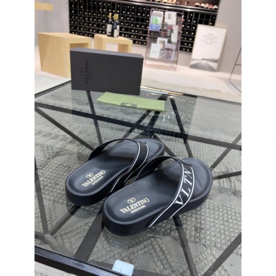 2022SS Attention to fashionable spring and summer Men's slippers VALENTINO Valentino 2022SS Attention to fashionable spring and summer Men's slippers VALENTINO Valentino