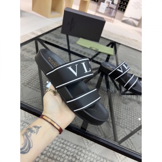 2022SS Spring / Summer popular model Men's slippers VALENTINO Valentino 2022SS Spring / Summer popular model Men's slippers VALENTINO Valentino