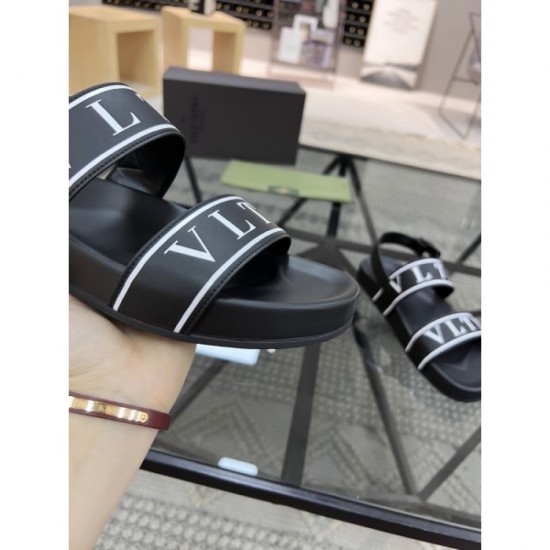 2022SS More and more popular Men's sandals VALENTINO Valentino 2022SS More and more popular Men's sandals VALENTINO Valentino