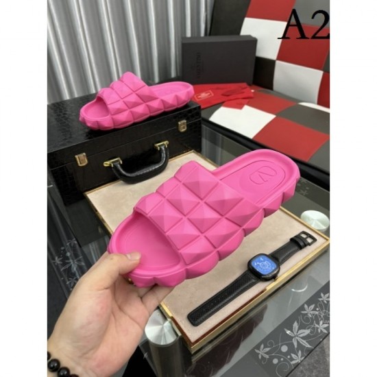 VALENTINO Men's Sandals 2022SS This season's hottest first-class items VALENTINO Men's Sandals 2022SS This season's hottest first-class items