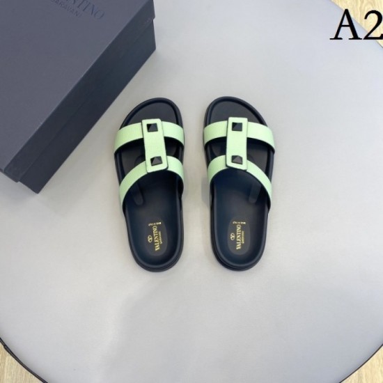 VALENTINO Men's Sandals 2022SS Extremely rare item VALENTINO Men's Sandals 2022SS Extremely rare item