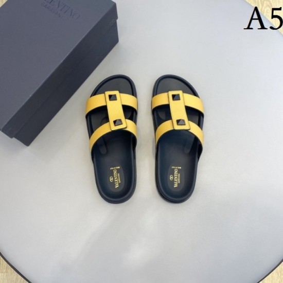 VALENTINO Men's Sandals 2022SS Extremely rare item VALENTINO Men's Sandals 2022SS Extremely rare item