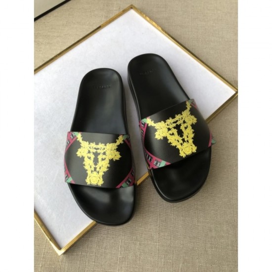 2022SS Casual classic men's slippers VERSACE Versace 2022SS Casual classic men's slippers VERSACE Versace
