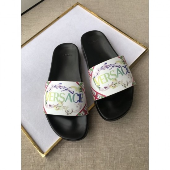 2022SS Outstanding popularity Men's slippers VERSACE Versace 2022SS Outstanding popularity Men's slippers VERSACE Versace