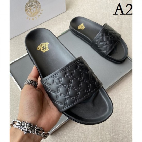 2022SS Classic popular item Men's slippers VERSACE Versace 2022SS Classic popular item Men's slippers VERSACE Versace