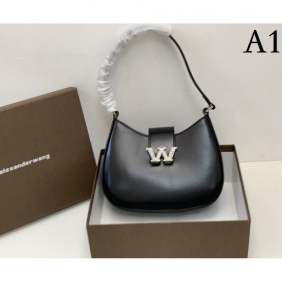 2022SS ALEXANDER WANG Alexander Wang Shoulder Bag Yen Reduction Sale 2022SS ALEXANDER WANG Alexander Wang Shoulder Bag Yen Reduction Sale