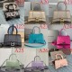 Must be sold out ☆ As soon as possible 2022SS BALENCIAGA Women's bag Must be sold out ☆ As soon as possible 2022SS BALENCIAGA Women's bag