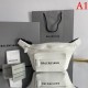 Perfect for spring outfits 2022SS BALENCIAGA Women's Bags Perfect for spring outfits 2022SS BALENCIAGA Women's Bags