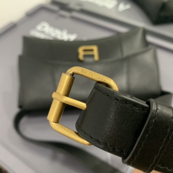 New Limited Convenient and Incredibly Cute 2022SS BALENCIAGA Women's Bag New Limited Convenient and Incredibly Cute 2022SS BALENCIAGA Women's Bag
