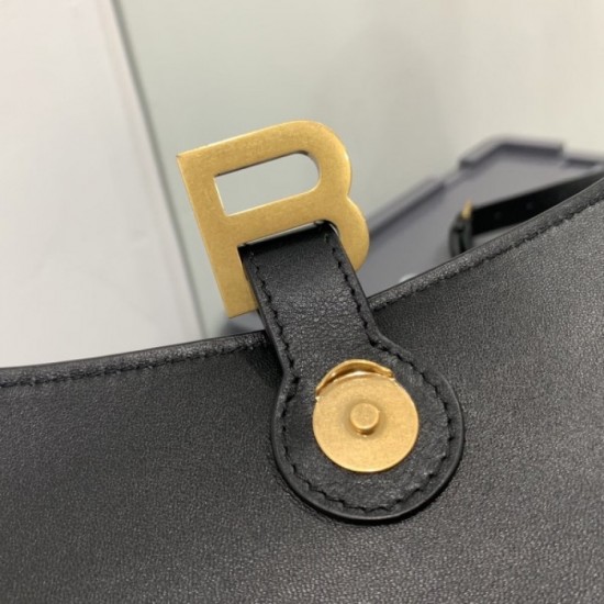 New Limited Convenient and Incredibly Cute 2022SS BALENCIAGA Women's Bag New Limited Convenient and Incredibly Cute 2022SS BALENCIAGA Women's Bag