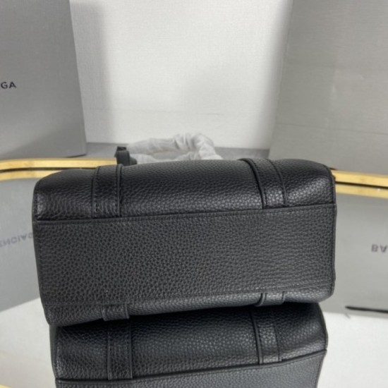 Best gift for a limited time 2022SS BALENCIAGA Women's bag Best gift for a limited time 2022SS BALENCIAGA Women's bag