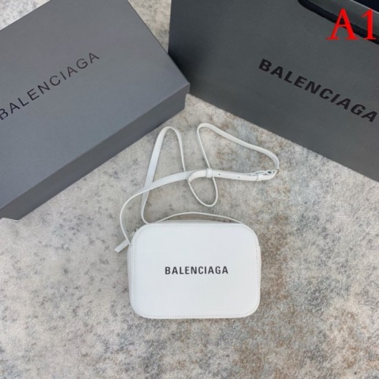 Recommended adult trends 2022SS BALENCIAGA Women's bags Recommended adult trends 2022SS BALENCIAGA Women's bags