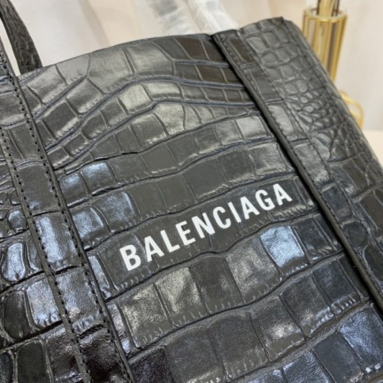 View new collection 2022SS BALENCIAGA Women's bag View new collection 2022SS BALENCIAGA Women's bag
