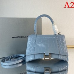 Beautiful 2022SS BALENCIAGA Women's Bag