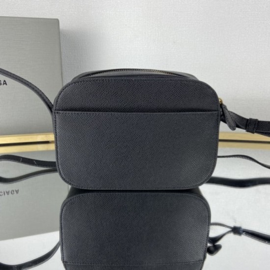 Spring / summer simple fashion is OK! 2022SS BALENCIAGA Women's bag Spring / summer simple fashion is OK! 2022SS BALENCIAGA Women's bag