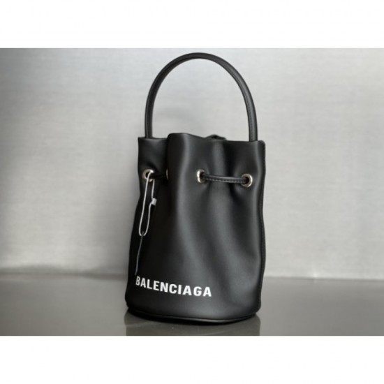 Fashionable trend popular 2022SS BALENCIAGA Balenciaga ladies bag Fashionable trend popular 2022SS BALENCIAGA Balenciaga ladies bag