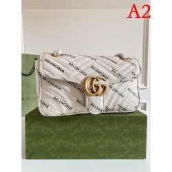 Adult-like fashion feeling 2022SS BALENCIAGA Balenciaga ladies bag