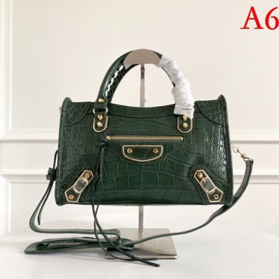 Boldly designed fashionable new 2022SS BALENCIAGA Balenciaga ladies bag Boldly designed fashionable new 2022SS BALENCIAGA Balenciaga ladies bag