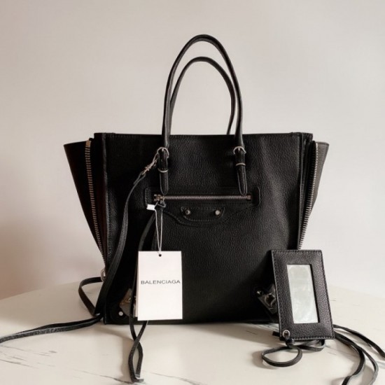 One push attention brand fashion 2022SS BALENCIAGA Balenciaga ladies bag One push attention brand fashion 2022SS BALENCIAGA Balenciaga ladies bag