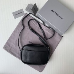 Fashionable adult dress 2022SS BALENCIAGA Balenciaga ladies bag