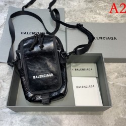 Now trendy street elegance 2022SS BALENCIAGA Balenciaga ladies bag