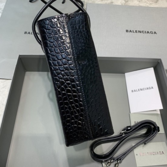 Elegant and urban look 2022SS BALENCIAGA Women's Bag Elegant and urban look 2022SS BALENCIAGA Women's Bag