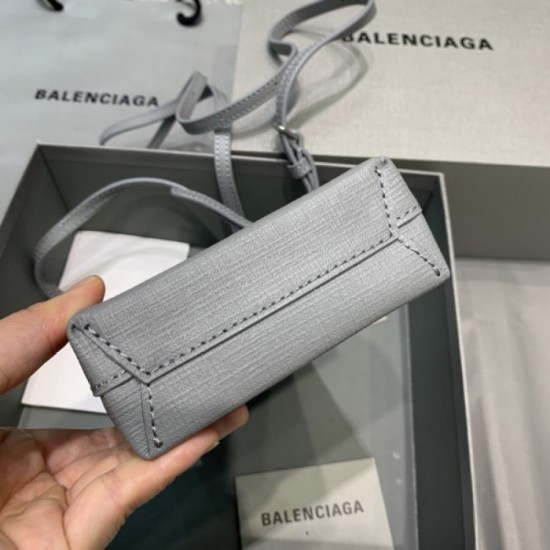 Freshness up brand latest 2022SS BALENCIAGA Balenciaga ladies bag Freshness up brand latest 2022SS BALENCIAGA Balenciaga ladies bag