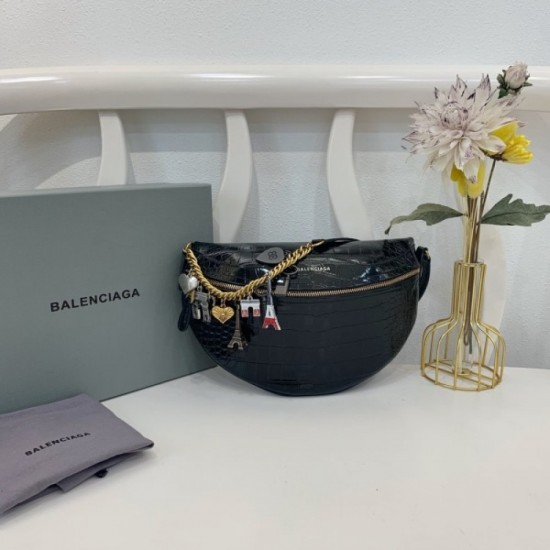 Popular street brand new 2022SS BALENCIAGA Balenciaga ladies bag Popular street brand new 2022SS BALENCIAGA Balenciaga ladies bag