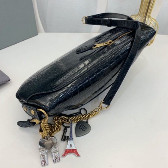 Popular street brand new 2022SS BALENCIAGA Balenciaga ladies bag Popular street brand new 2022SS BALENCIAGA Balenciaga ladies bag