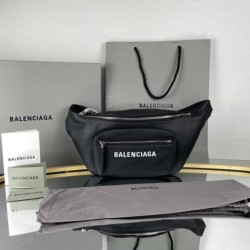 Exquisitely fashionable popular item 2022SS BALENCIAGA Balenciaga ladies bag