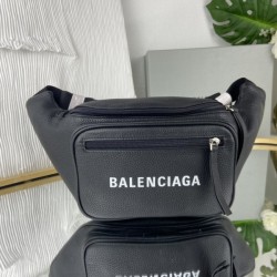 Recent Trend Items 2022SS BALENCIAGA Women's Bags
