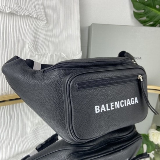 Recent Trend Items 2022SS BALENCIAGA Women's Bags Recent Trend Items 2022SS BALENCIAGA Women's Bags