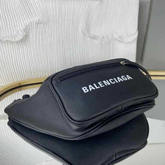Recent Trend Items 2022SS BALENCIAGA Women's Bags Recent Trend Items 2022SS BALENCIAGA Women's Bags
