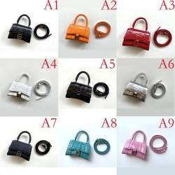 Brand trend of attention this term 2022SS BALENCIAGA Balenciaga ladies bag