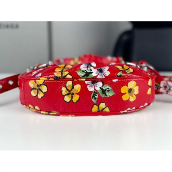 A little new 2022SS BALENCIAGA women's bag that looks good in spring A little new 2022SS BALENCIAGA women's bag that looks good in spring