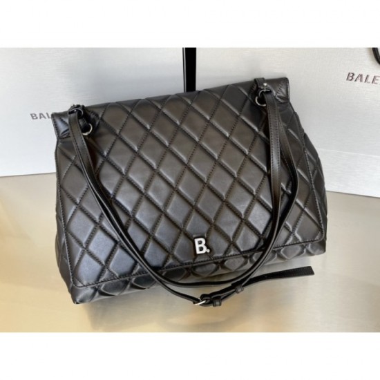 2022SS BALENCIAGA Women's Bags with trendy items every year 2022SS BALENCIAGA Women's Bags with trendy items every year