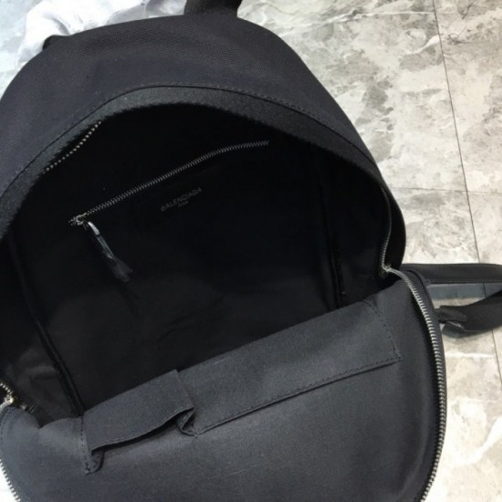 Larger new items are trending this year 2022SS BALENCIAGA Women's bags Larger new items are trending this year 2022SS BALENCIAGA Women's bags