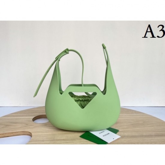 BOTTEGA VENETA Bottega Veneta tote bag 2022SS logo is beautiful BOTTEGA VENETA Bottega Veneta tote bag 2022SS logo is beautiful