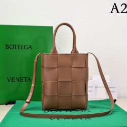 BOTTEGA VENETA Bottega Veneta tote bag 2022SS pre-order sale