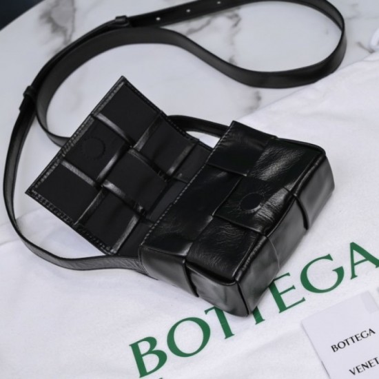 BOTTEGA VENETA Bottega Veneta shoulder bag 2022SS VIP sale cheap BOTTEGA VENETA Bottega Veneta shoulder bag 2022SS VIP sale cheap