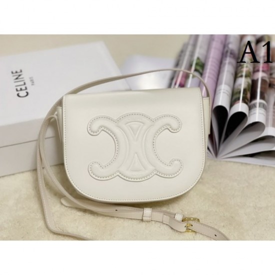 2022SS CELINE Celine Shoulder Bag Can be used without hesitation 2022SS CELINE Celine Shoulder Bag Can be used without hesitation