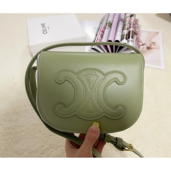 2022SS CELINE Celine Shoulder Bag Can be used without hesitation 2022SS CELINE Celine Shoulder Bag Can be used without hesitation
