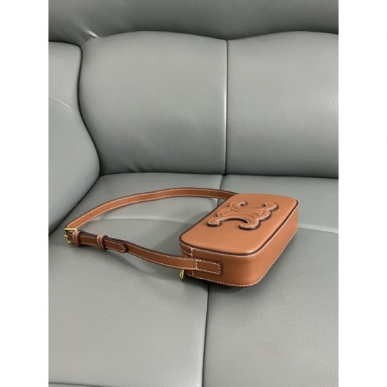 2022SS CELINE Celine Shoulder Bag You can definitely get it 2022SS CELINE Celine Shoulder Bag You can definitely get it