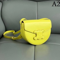 2022SS CELINE Celine Shoulder Bag Active in this spring / summer outfit