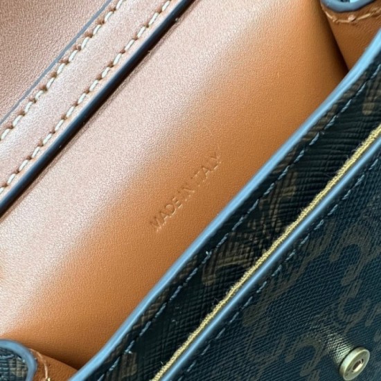 2022SS CELINE Celine Shoulder Bag Unique Spring / Summer Coordination 2022SS CELINE Celine Shoulder Bag Unique Spring / Summer Coordination