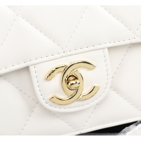 A staple item indispensable for spring and summer 2022SS CHANEL Chanel Women's Bag A staple item indispensable for spring and summer 2022SS CHANEL Chanel Women's Bag